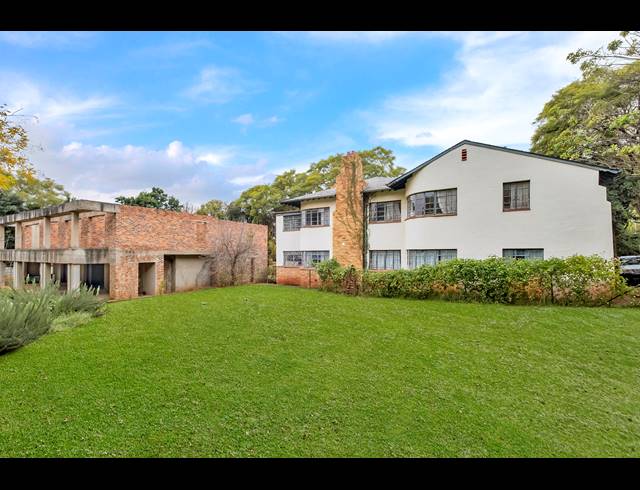 4 BEDROOM HOUSE FOR SALE IN MELROSE